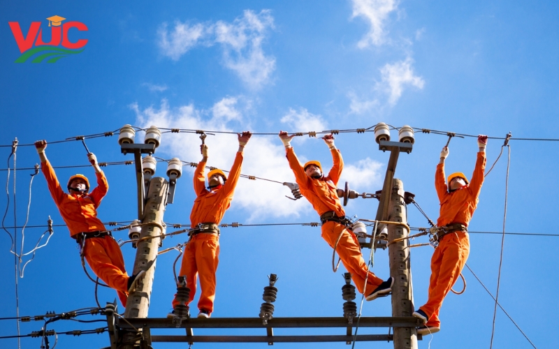 Những thông tin cần biết về xét tuyển trung cấp Điện công nghiệp 5 Hồ sơ xét tuyển trung cấp điện công nghiệp