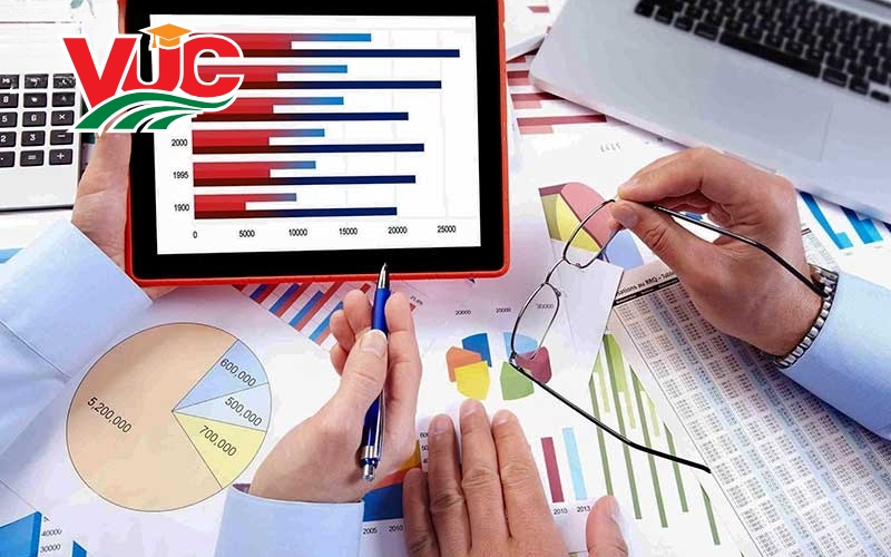 Tuyển sinh Cao đẳng Kế toán mới cập nhật - Học từ xa - Nhận bằng chính quy 7 Cơ hội việc làm Cao đẳng Kế toán