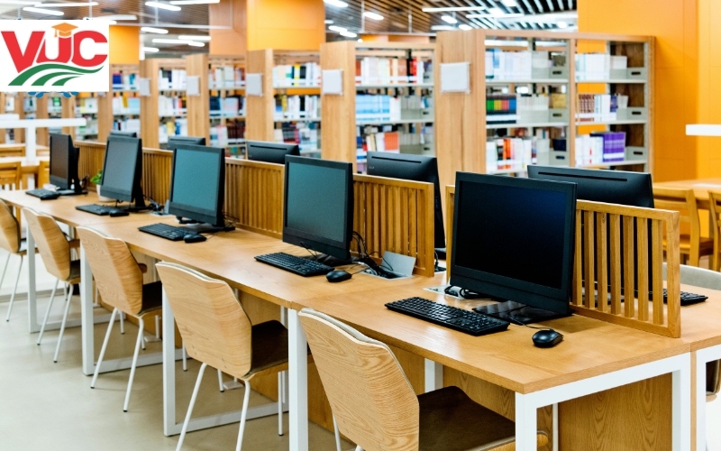 Tuyển sinh Trung cấp Thư viện thiết bị trường học mới cập nhật - Đào tạo từ xa - Nhận bằng chính quy 6 Lợi ích khi học Trung cấp Thư viện thiết bị trường học