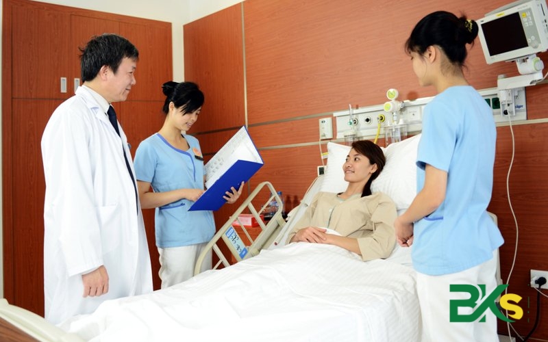 Học Cao đẳng Điều dưỡng có dễ xin việc không? 23 Thông tin tuyển sinh Cao đẳng điều dưỡng