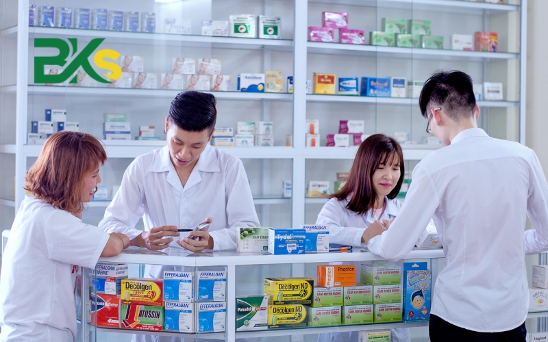 Điểm chuẩn Cao đẳng Dược 2025 là bao nhiêu? 5 Điều kiện chuẩn đầu ra của Cao đẳng Dược