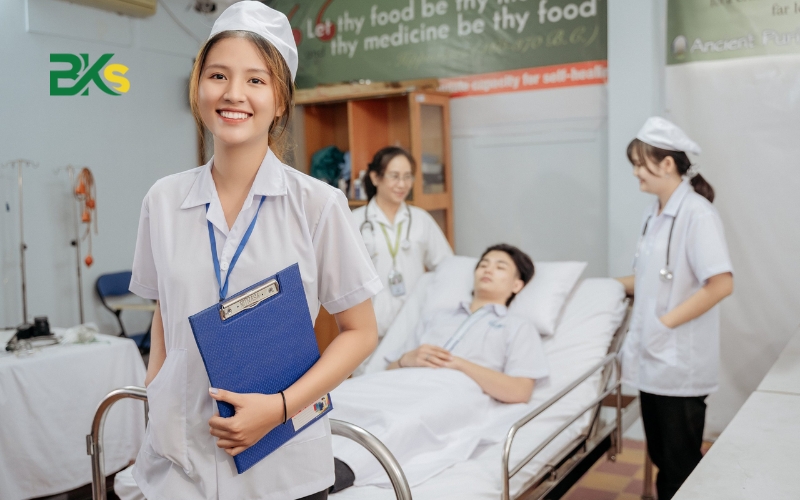 Lợi ích của Trung cấp Y sĩ đa khoa liên thông đại học - Học trong bao lâu? 6 Thời gian học Trung cấp Y sĩ đa khoa