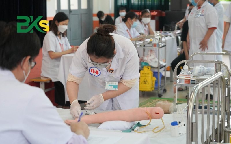 Học Trung cấp Điều dưỡng có xin được việc không? 23 Thông tin tuyển sinh Trung cấp Điều dưỡng