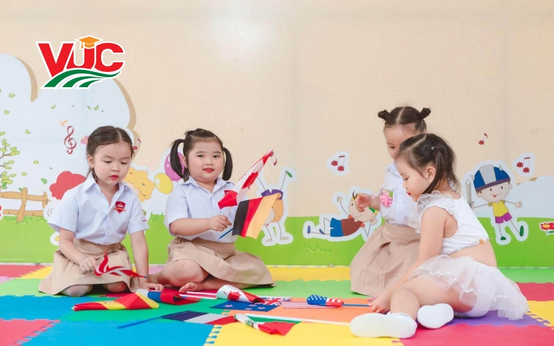 Có nên học Cao đẳng sư phạm mầm non không?
