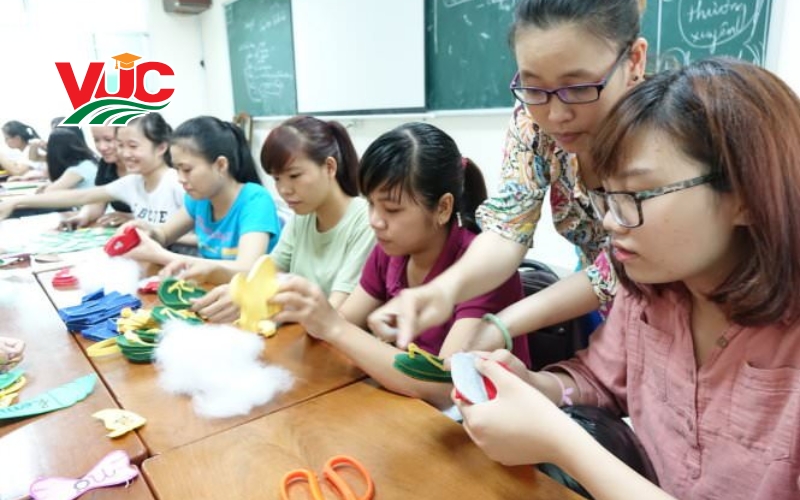 Học Cao đẳng Sư phạm Mầm non tại Trung cấp Bách Khoa Việt Úc có gì khác biệt?