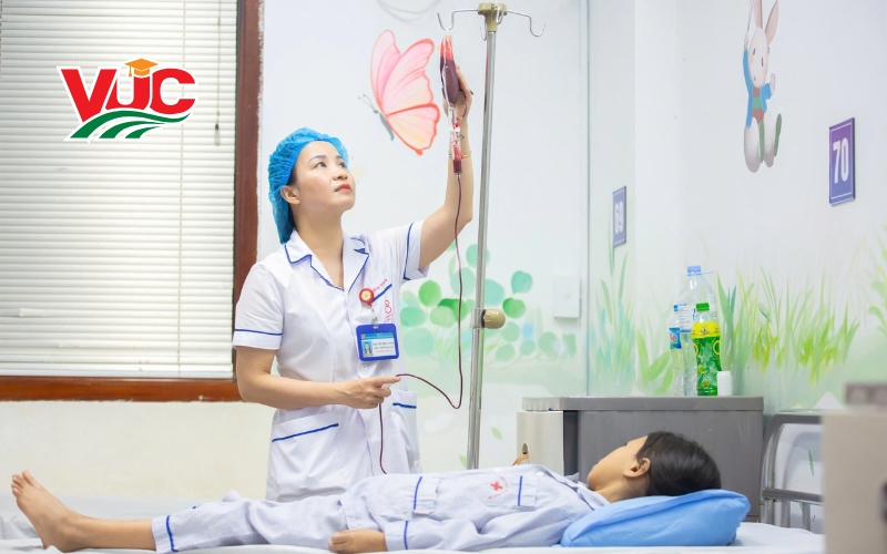 Học Cao đẳng Điều dưỡng trực tuyến có đảm bảo chất lượng? 6 Liệu học Cao đẳng Điều dưỡng trực tuyến có đảm bảo chất lượng không?