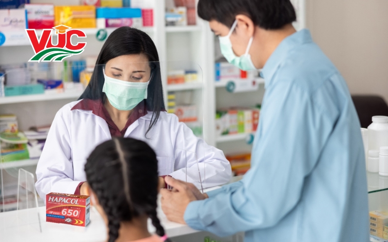 Học Cao đẳng Dược trực tuyến ở đâu uy tín? 5 Học Cao đẳng Dược trực tuyến ở đâu?