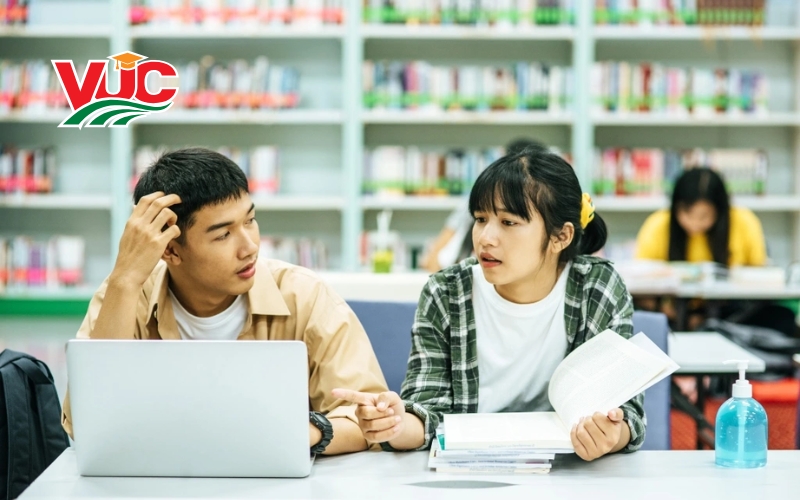 Lý do nên học Văn bằng 2 Trung cấp Tiếng Anh 5 Lý do nên học Văn bằng 2 Trung cấp Tiếng Anh?