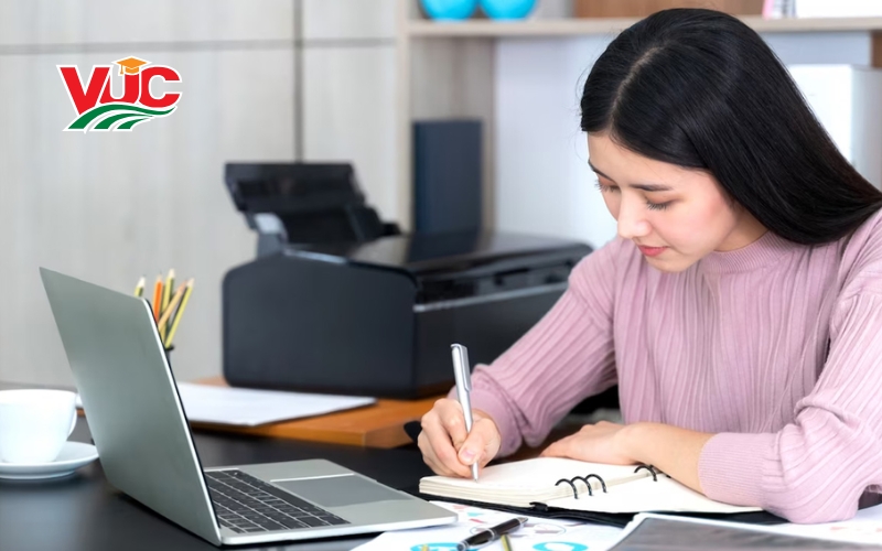 Học Trung cấp Kế toán doanh nghiệp cấp tốc tại Trung cấp Bách Khoa Việt Úc