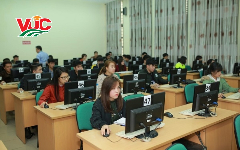 Thời gian học Trung cấp Công nghệ Thông tin Cấp tốc là bao lâu? 5 Học Trung cấp Công nghệ Thông tin tại Bách Khoa Việt Úc