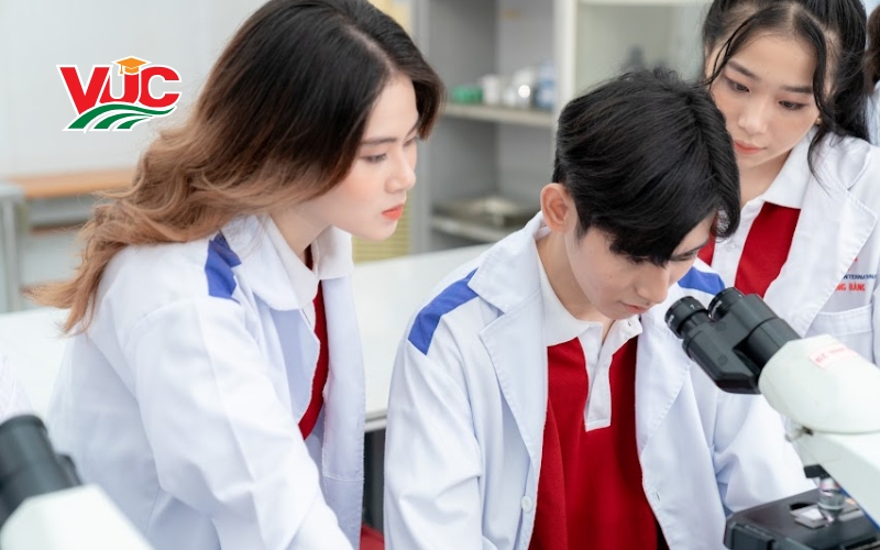Thông tin tuyển sinh Trung cấp Dược cấp tốc