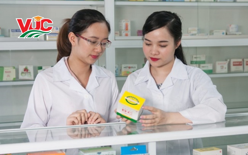 Tiêu chí chọn trường Trung cấp Dược online uy tín 6 Học Trung cấp Dược online ở đâu uy tín?