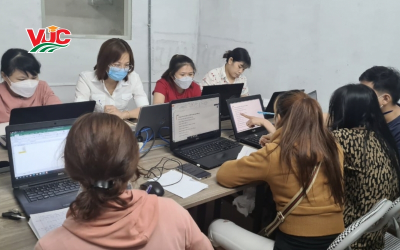 Tìm hiểu khóa học Văn bằng 2 Trung cấp Kế toán doanh nghiệp từ xa 5 Khóa đào tạo Văn bằng 2 Trung cấp Kế toán doanh nghiệp từ xa
