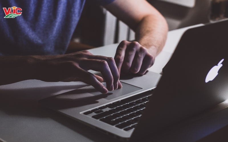 Học phí Cao đẳng Công nghệ Thông tin