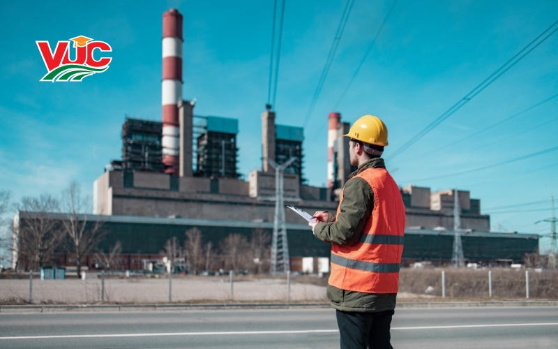 Học phí Trung cấp Điện Công nghiệp vừa học vừa làm