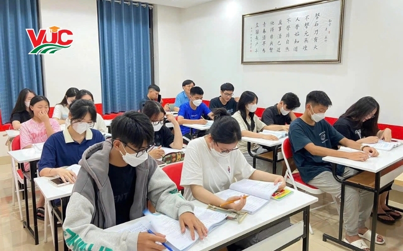 Trung cấp Bách Khoa Việt Úc- nơi học Trung cấp Tiếng Trung từ xa uy tín