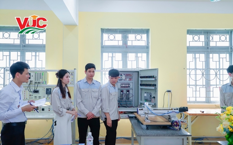 Thông tin tuyển sinh ngành Điện Công nghiệp