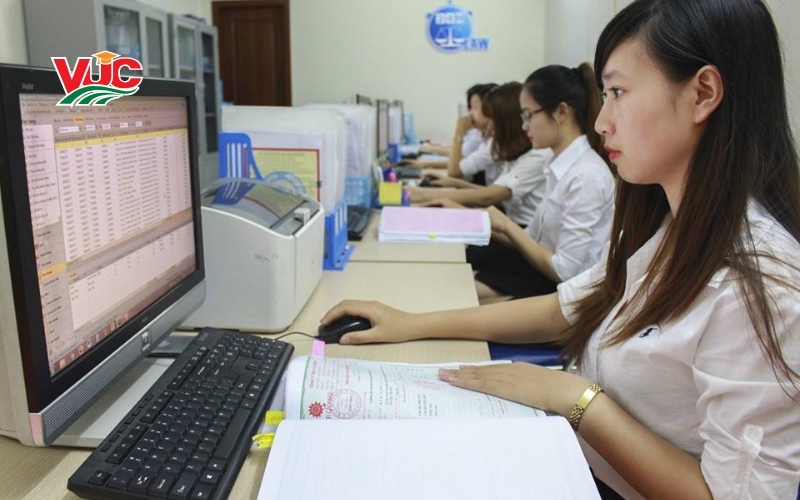 Thông tin tuyển sinh Trung cấp Kế toán ngoài giờ hành chính tại Trung cấp Bách Khoa Việt Úc