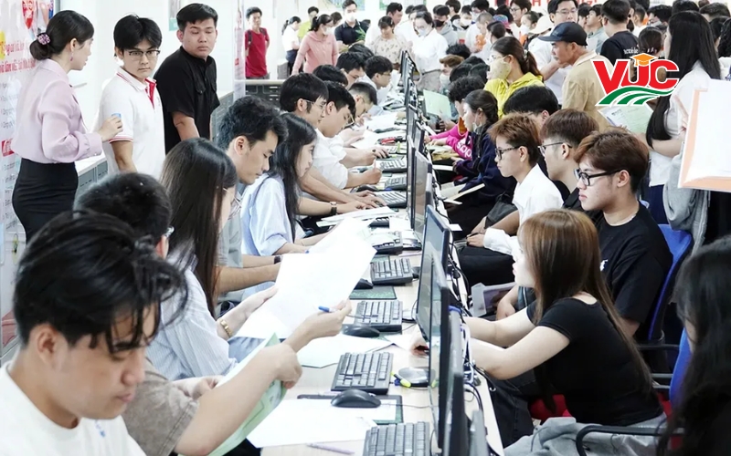 Trường Trung cấp học online nhận bằng chính quy 5 Học tại trường trung cấp học online nhận bằng chính quy là học như thế nào?