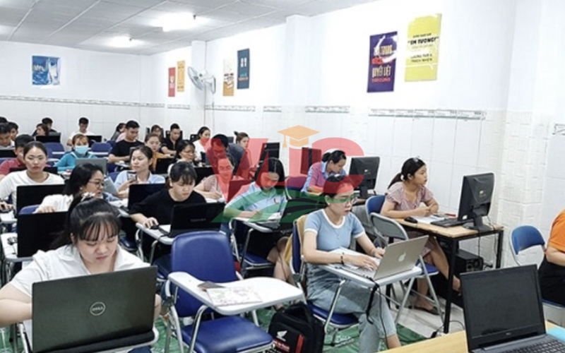 Thông tin bằng quản trị doanh nghiệp vừa và nhỏ online